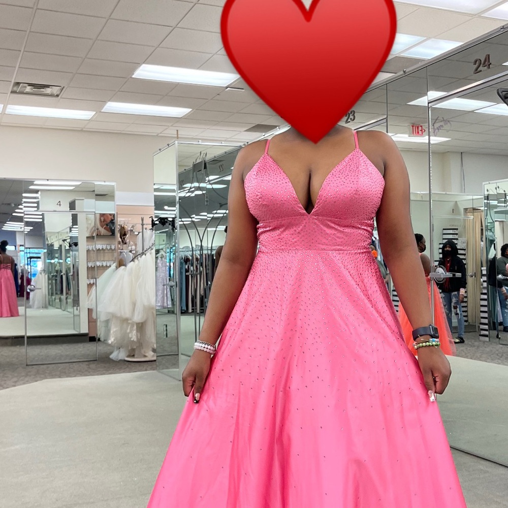 Elegant Pink Prom Gown
